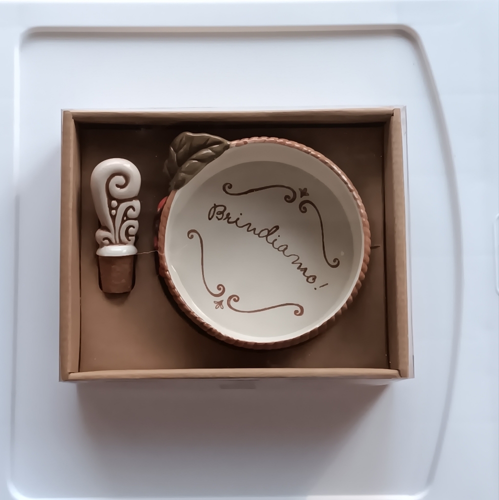 New Grasslands Roads Cucina Wine Coaster & Stopper Set Cork Ceramic Grapes Boxed